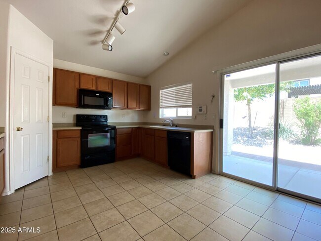 Building Photo - 22250 W Twilight Trail