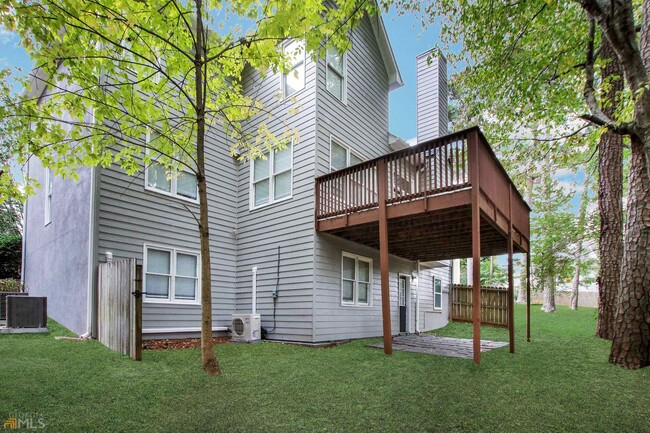 Building Photo - 2719 McCoy Ave