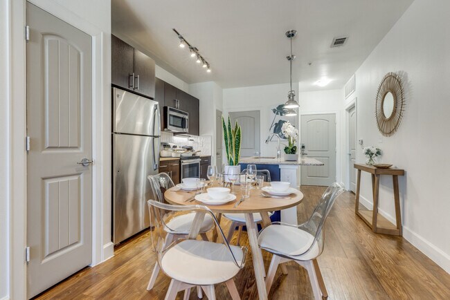 Building Photo - 1221 Legacy Dr