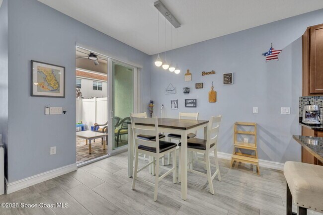 Building Photo - 1445 Isabella Dr