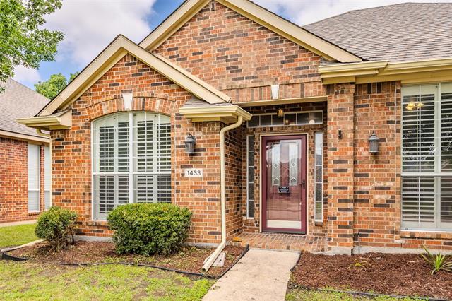 Building Photo - 1433 Woodmont Dr