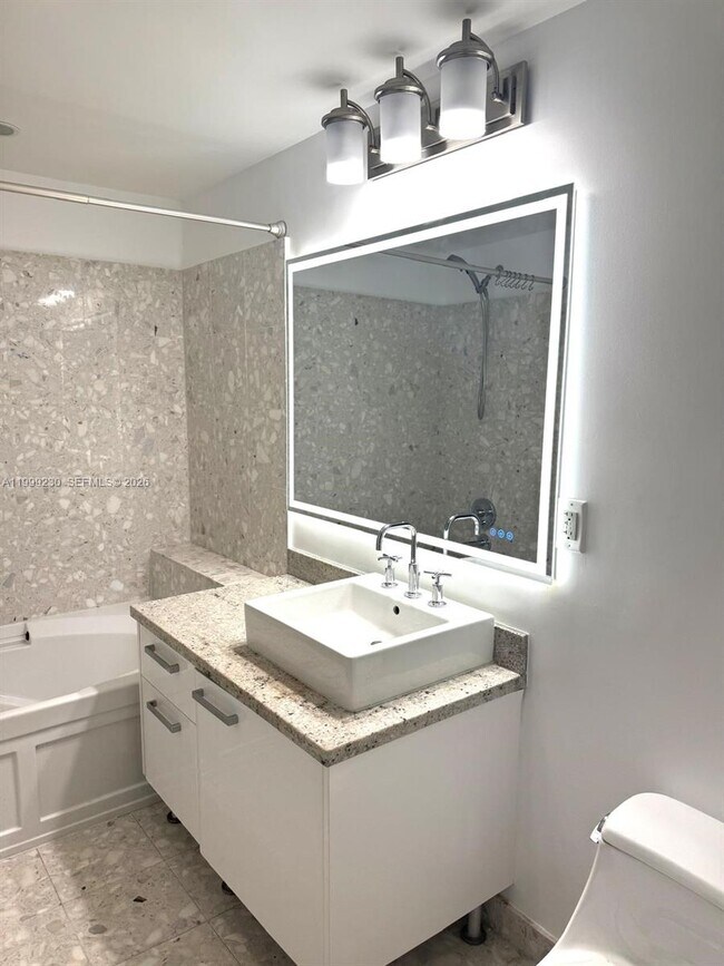 Building Photo - 185 SW 7th St