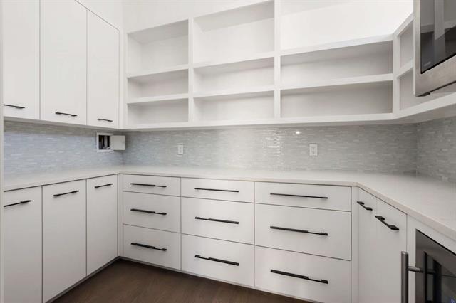 Building Photo - 6621 Del Norte Ln