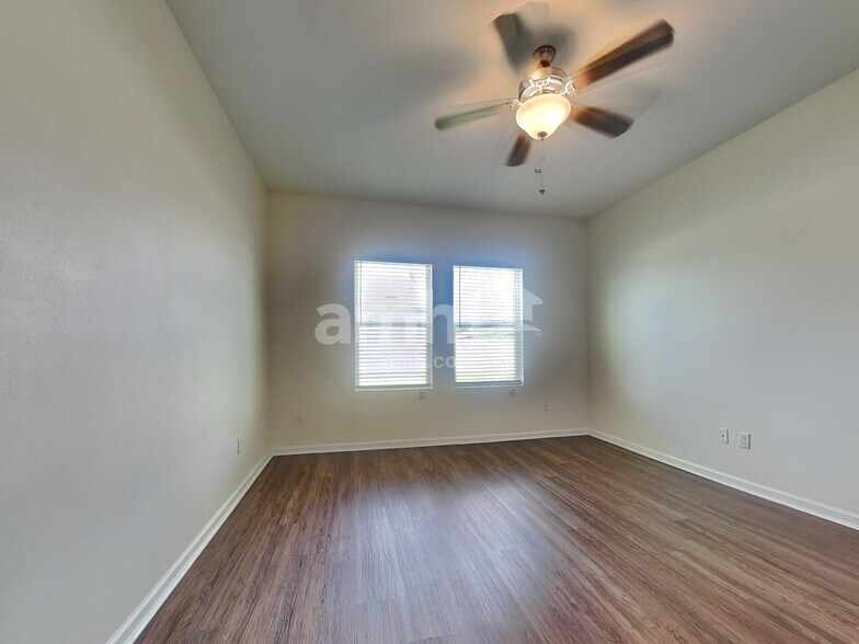 Building Photo - 11516 Pace Bend Ct
