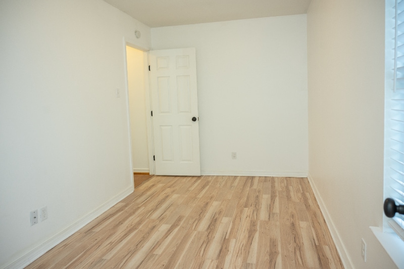 Building Photo - 9151 McFarland Ct