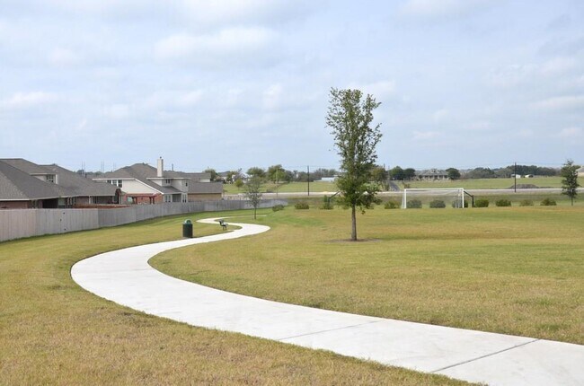 Building Photo - 6056 Urbano Bnd