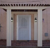 Building Photo - Platte 4 Plex