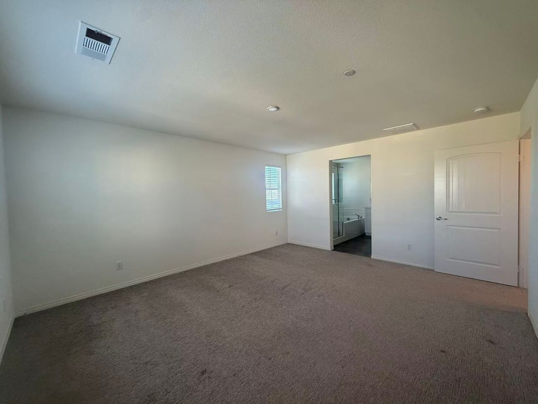 Building Photo - 16725 Stag's Leap Ln