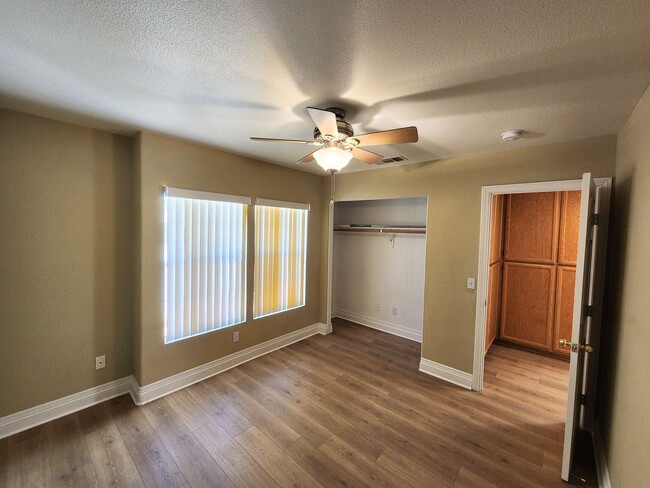 Building Photo - 57062 Millstone Dr