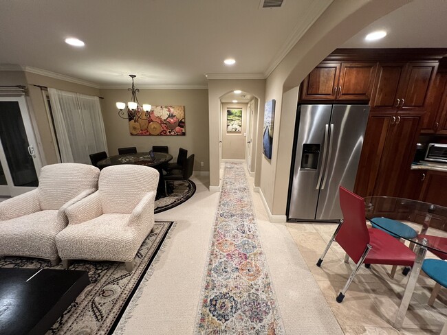 Building Photo - 7411 Herschel Ave