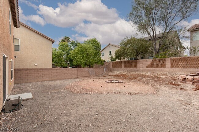 Building Photo - 275 Calvino Ave