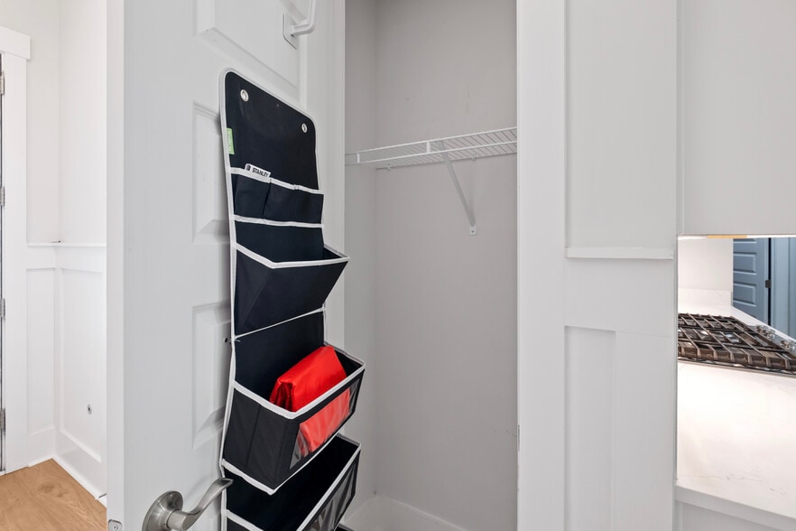 Building Photo - 2648 Balena Dr