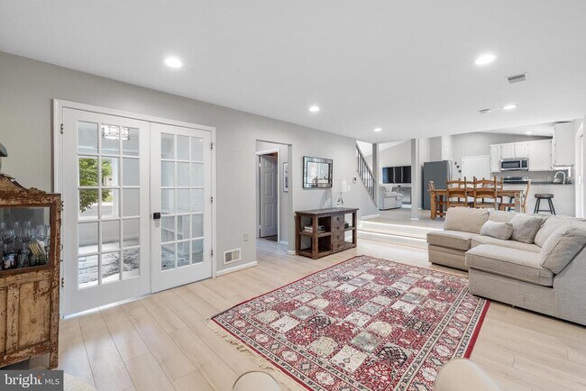 Building Photo - 12800 Turberville Ln
