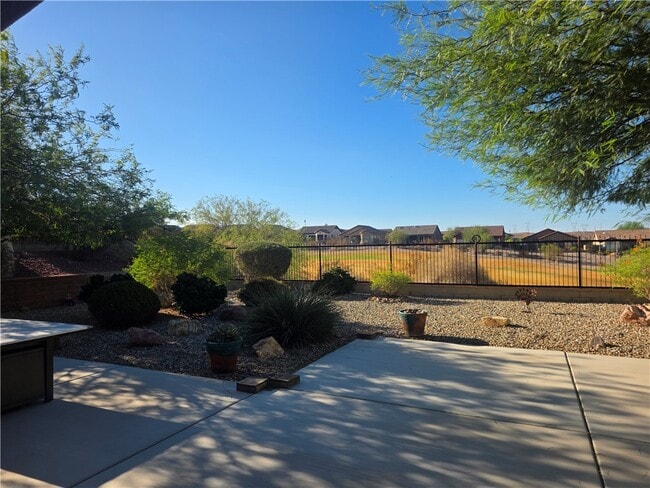 Building Photo - 2842 Fort Silver Dr