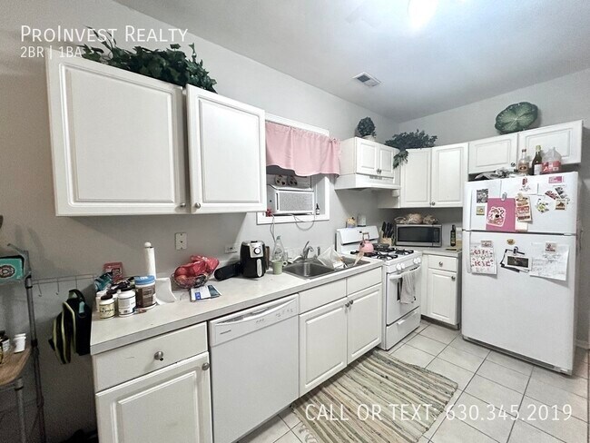 Building Photo - 1503 W Cortez-G