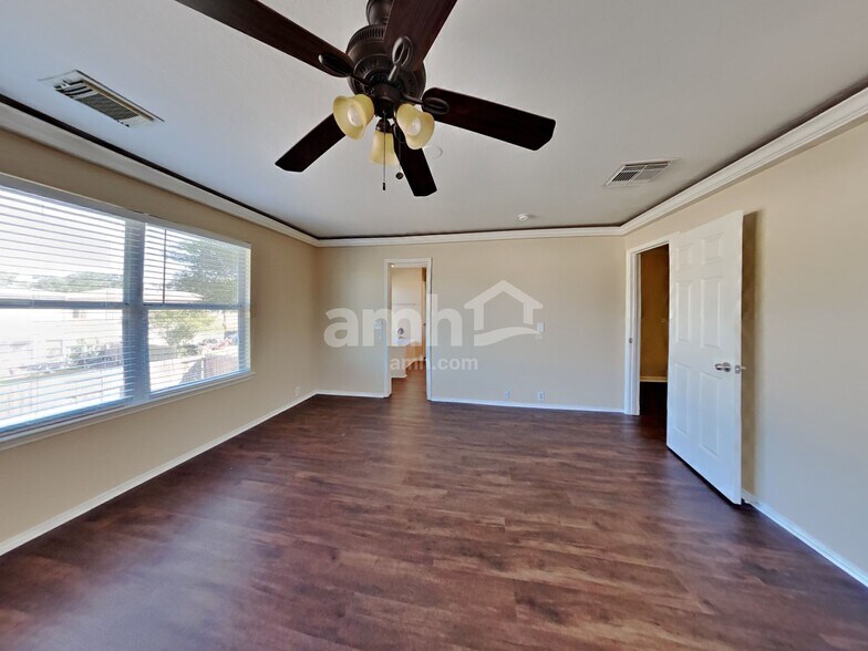 Building Photo - 3203 Farrel Hill St