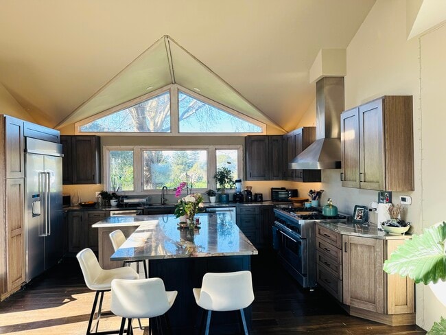 Building Photo - 7605 Atkinson Rd