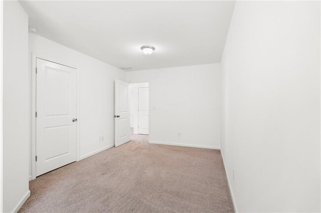 Building Photo - 2212 Triple Crown Ln