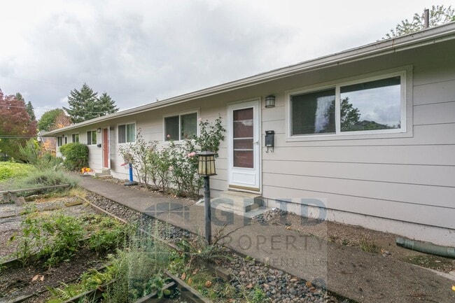 Primary Photo - GPM475 - SE Woodward St (T1)