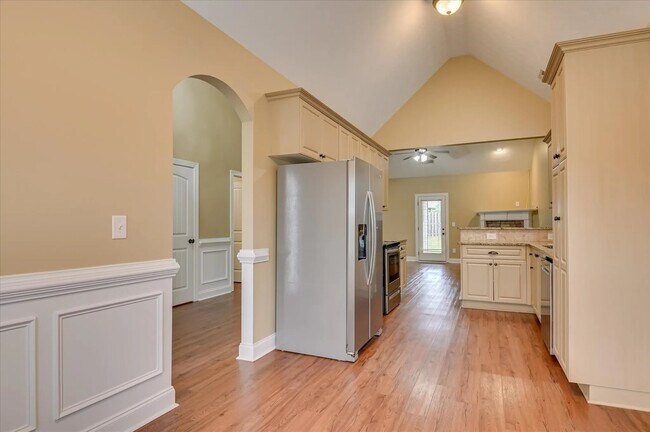 Building Photo - 621 Shipley Ave