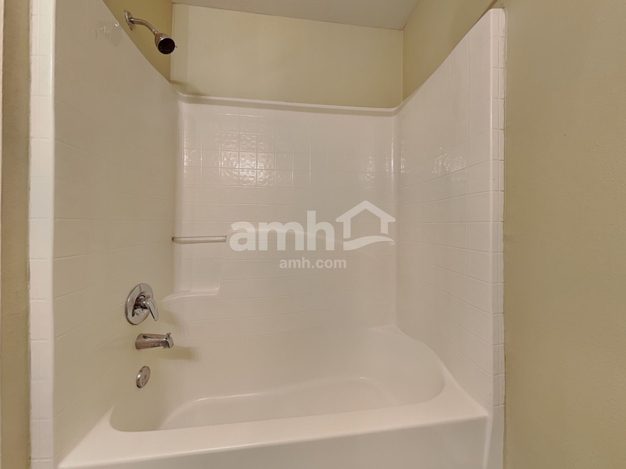 Building Photo - 5920 Rotella Dr