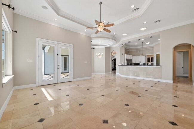 Building Photo - 5942 Sagamore Bay Ln