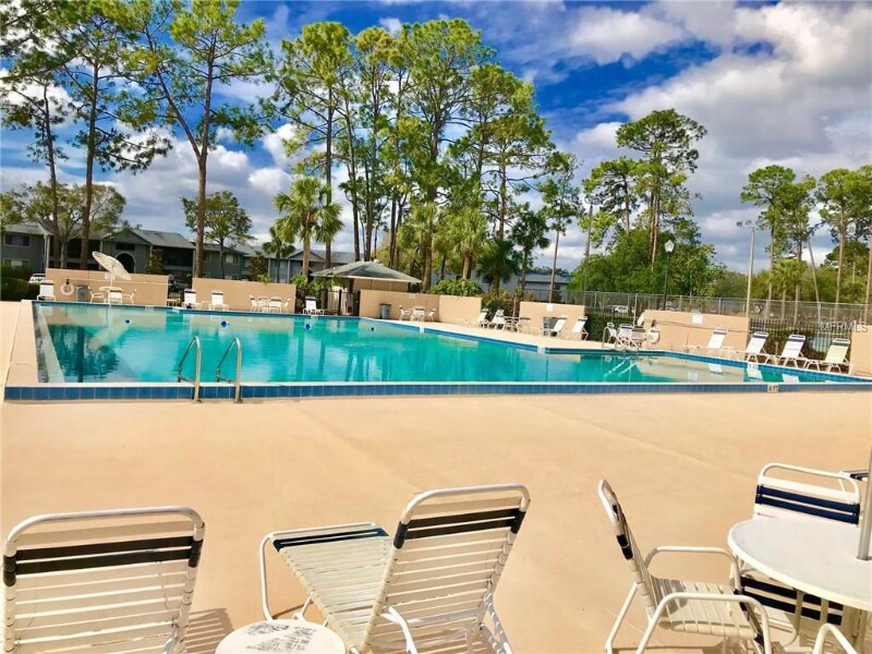 Building Photo - 2388 Oak Park Way