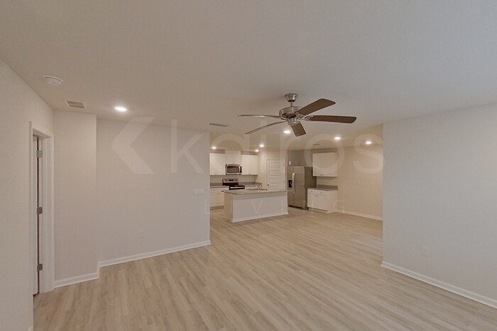 Building Photo - 4765 Malay Cir