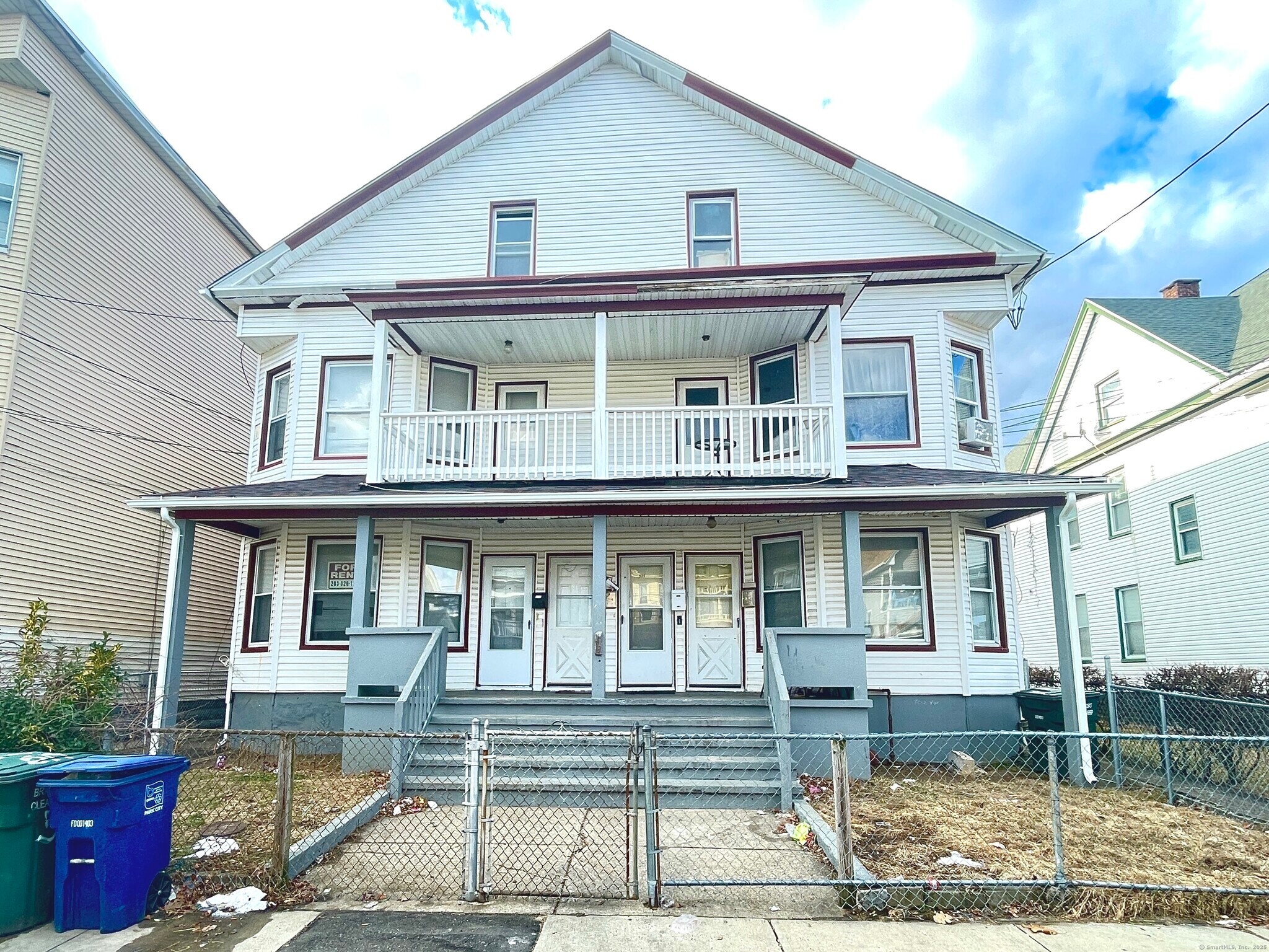 Building Photo - 519 Brooks St