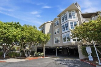 Building Photo - 880 Meridian Bay Ln