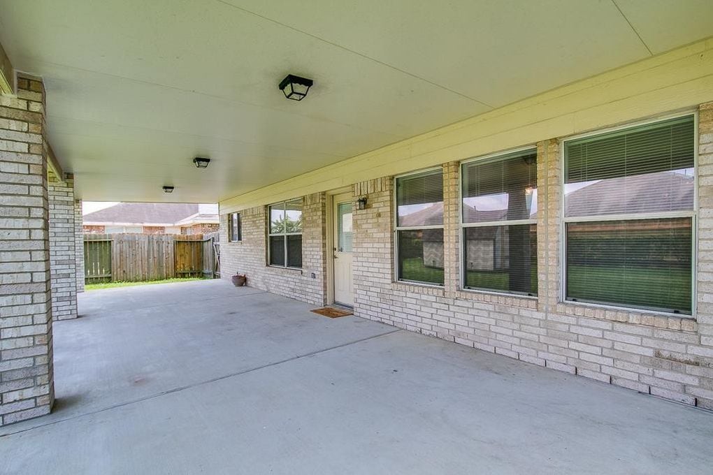 Building Photo - 8310 Coriander Ln