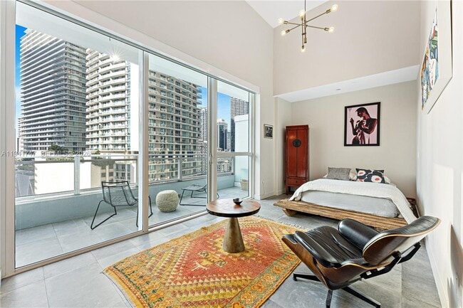 Building Photo - 1080 Brickell Ave