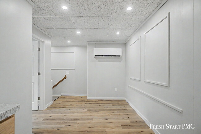 Building Photo - Newly Renovated 3-Bed, 2-Bath Loft in Downtown Portland