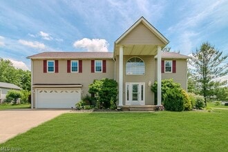 Building Photo - 12433 Webster Rd