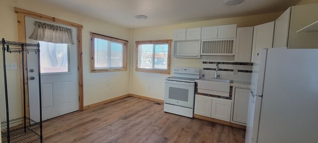 Building Photo - 1 Bedroom Home Near Downtown Florence