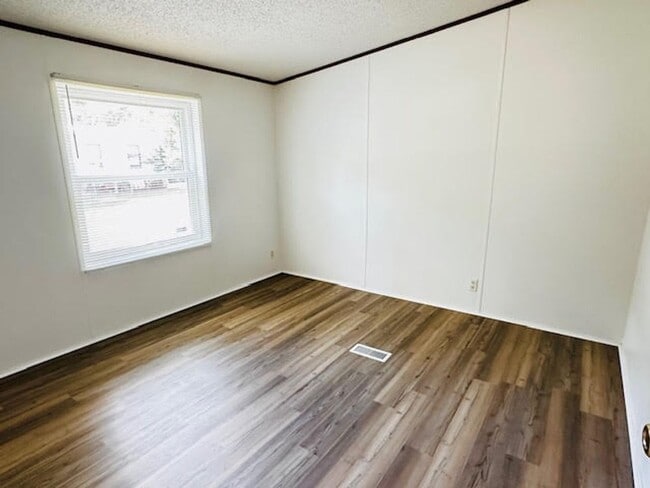Building Photo - A Great Property In Cabot Waiting For You ...