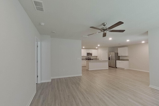 Building Photo - 4702 Malay Cir