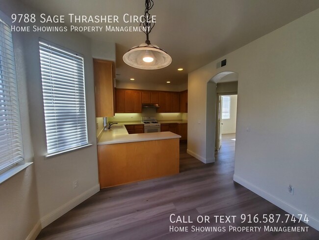 Building Photo - 9788 Sage Thrasher Cir