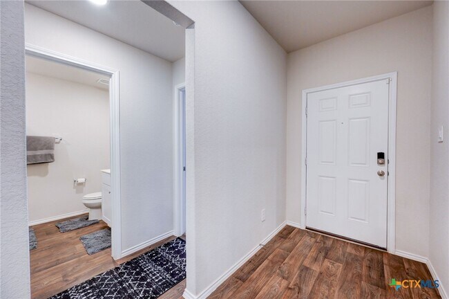 Building Photo - 849 Gerardia Ct