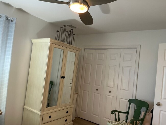 Building Photo - Exceptional 2 bedroom Condo