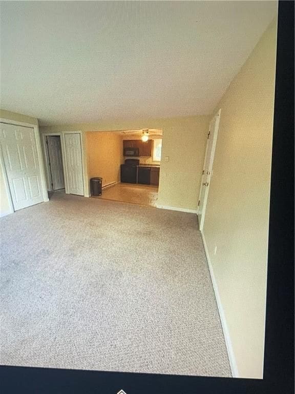 Building Photo - 60 Bethel St