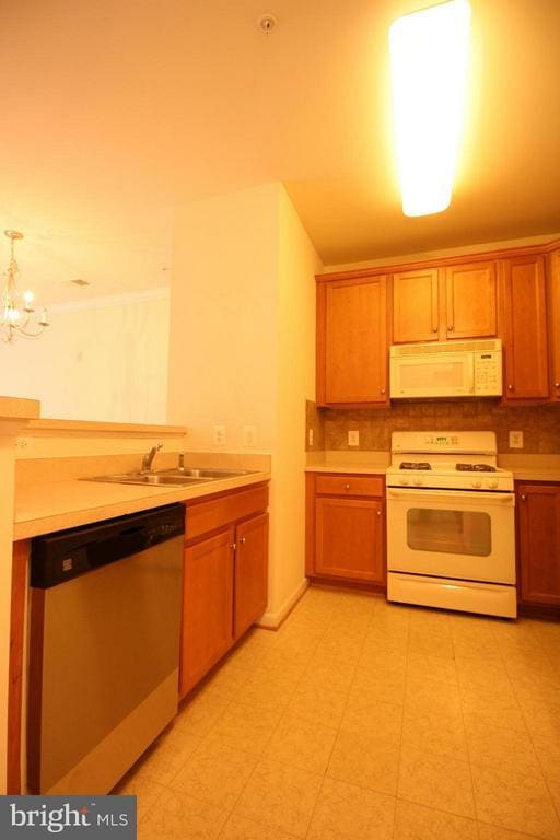 Building Photo - 3810 Lightfoot St