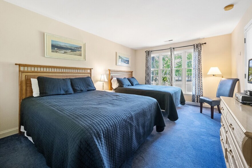 Building Photo - 1681 Weehaw Plantation Dr