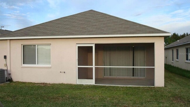 Building Photo - 18220 Portside St