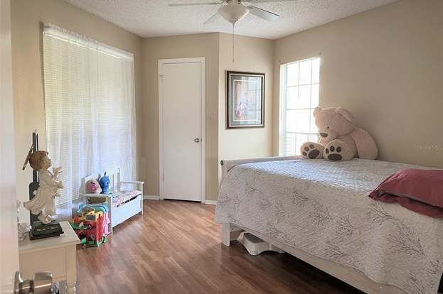 Building Photo - 8756 Mallard Reserve Dr