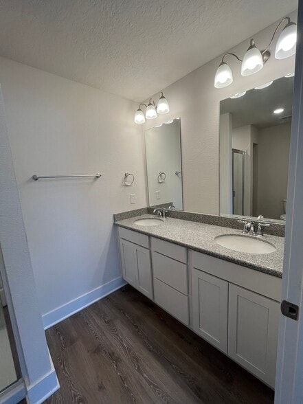 Building Photo - 9649 Nature Creek Blvd