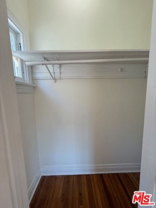 Building Photo - 747 S Mansfield Ave