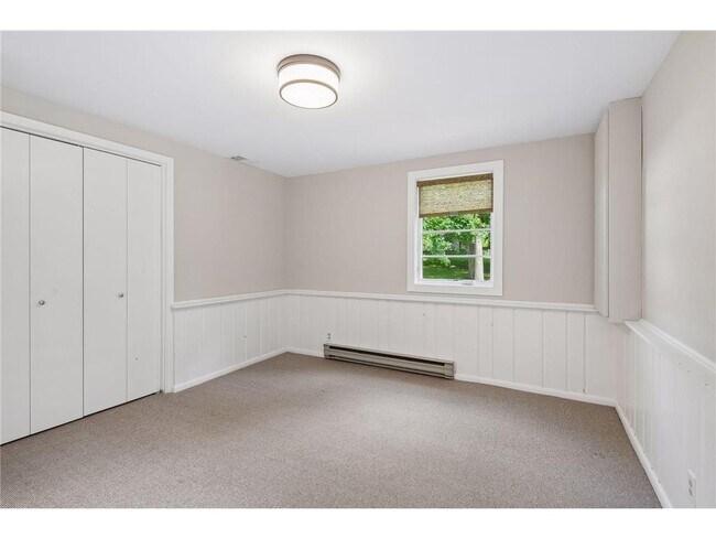 Building Photo - 6216 Maloney Ave