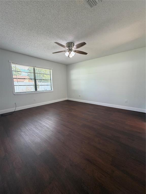 Building Photo - 6933 Rembrandt Dr