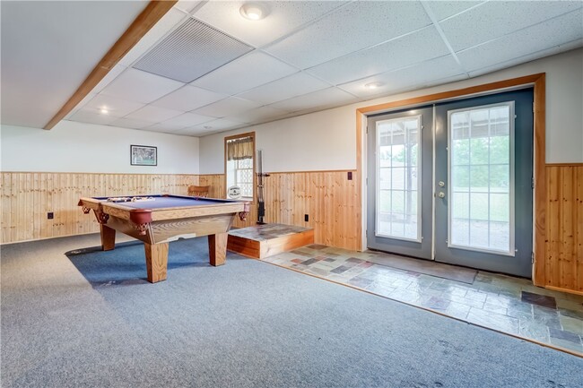 Building Photo - 681 NY-364